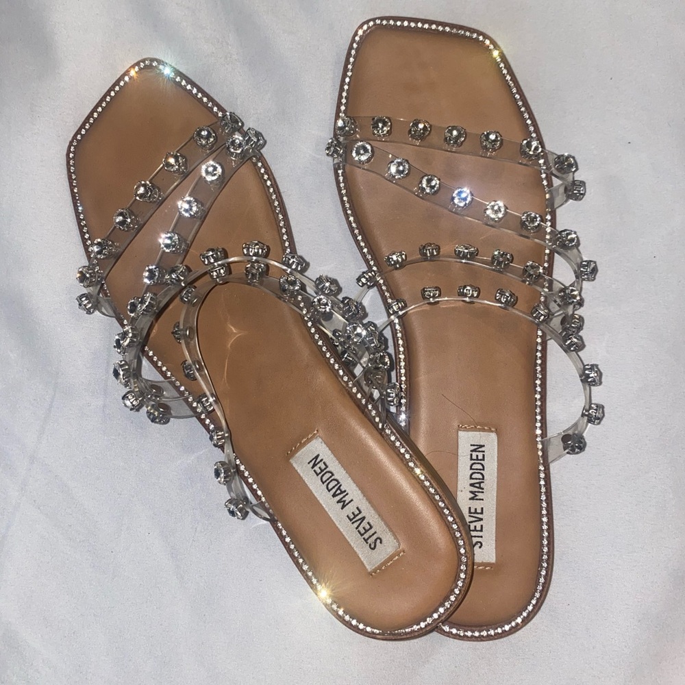 STEVE MADDEN RHINESTONE SANDALS